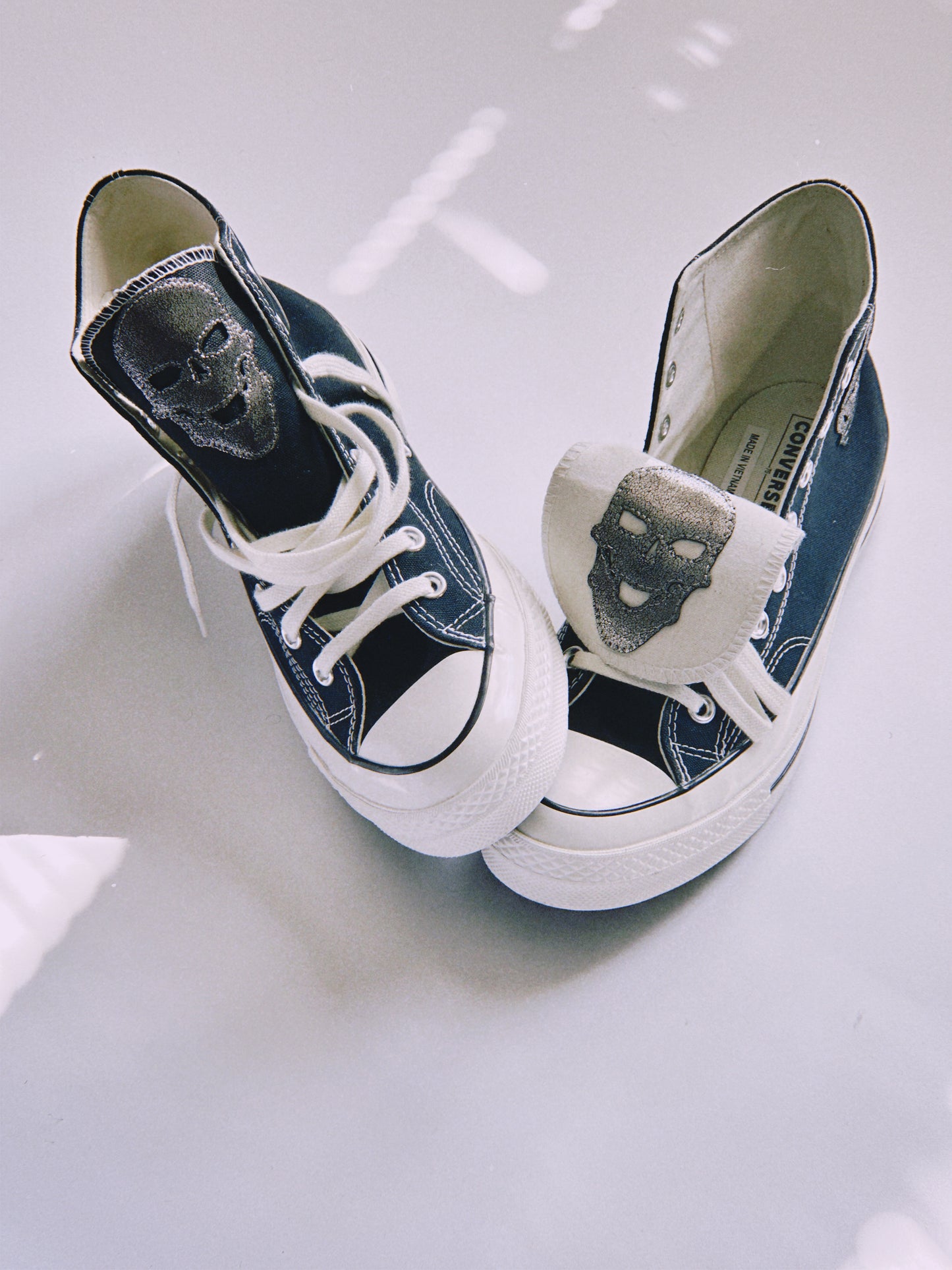 Silver Skull Converse